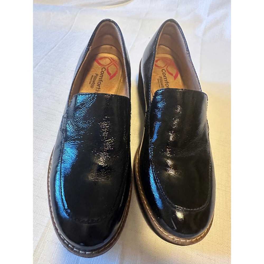 Comfortiva Black Patent Leather Loafers‎ Comfort Pillowtop Wedge Size 8